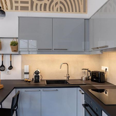 Central Suites Aegina 2 Екстериор снимка