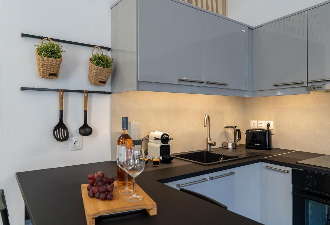Central Suites Aegina 2 Екстериор снимка