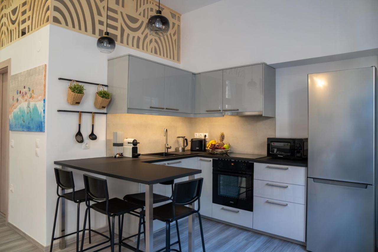 Central Suites Aegina 2 Екстериор снимка