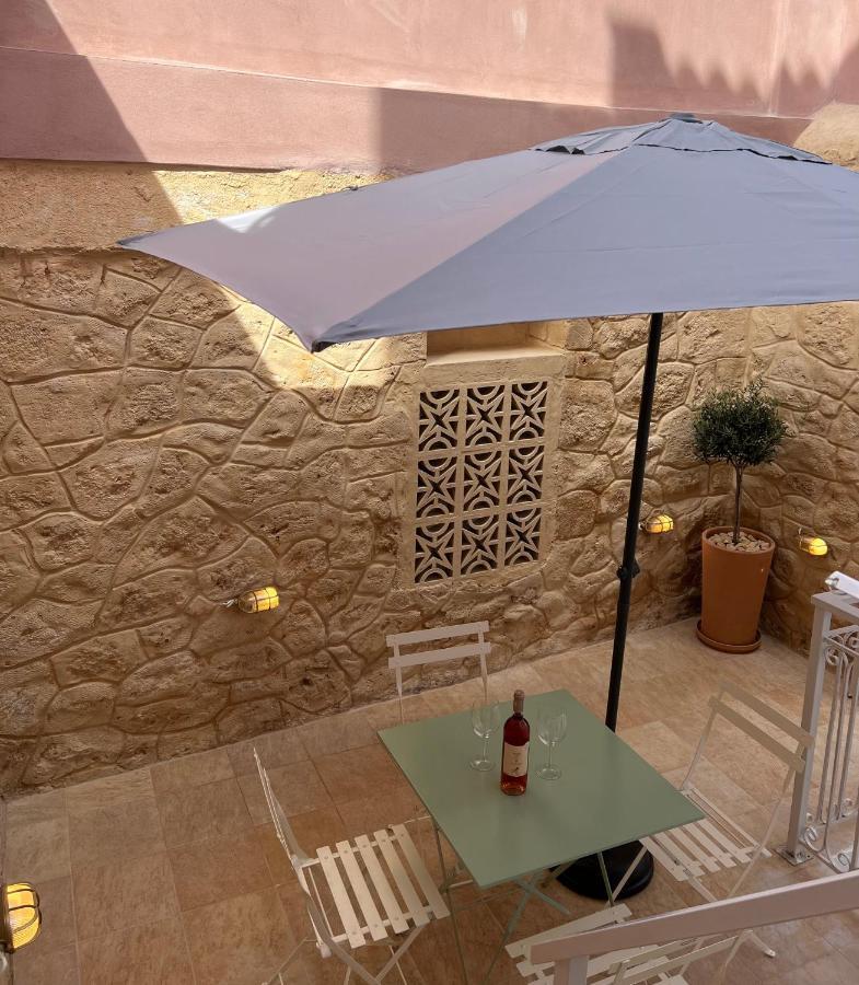 Central Suites Aegina 2 Екстериор снимка