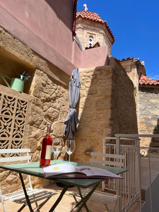 Central Suites Aegina 2 Екстериор снимка
